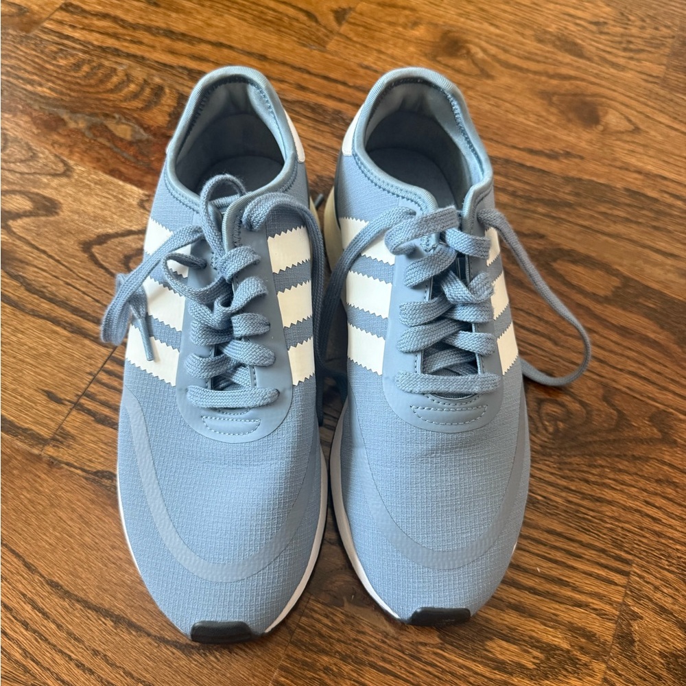 Adidas women’s Blue and White Sneakers